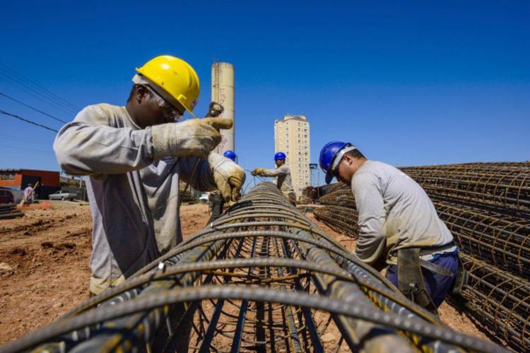 Construção civil permanece aquecida em 2021