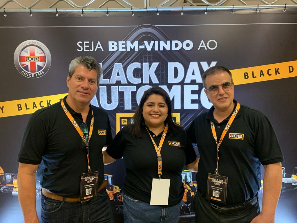 Fábio Carmona, Ingrid Maia e Pedro Cardoso da Automec na sede da Apelmat