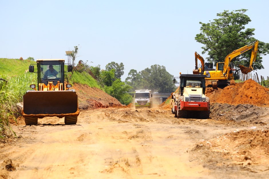 Obras da Via Oeste em São José dos Campos - Crédito: Cláudio Vieira