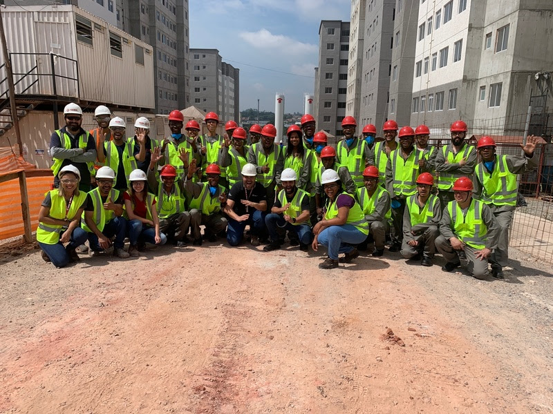 Construtora Tenda amplia responsabilidade social com empregos a refugiados